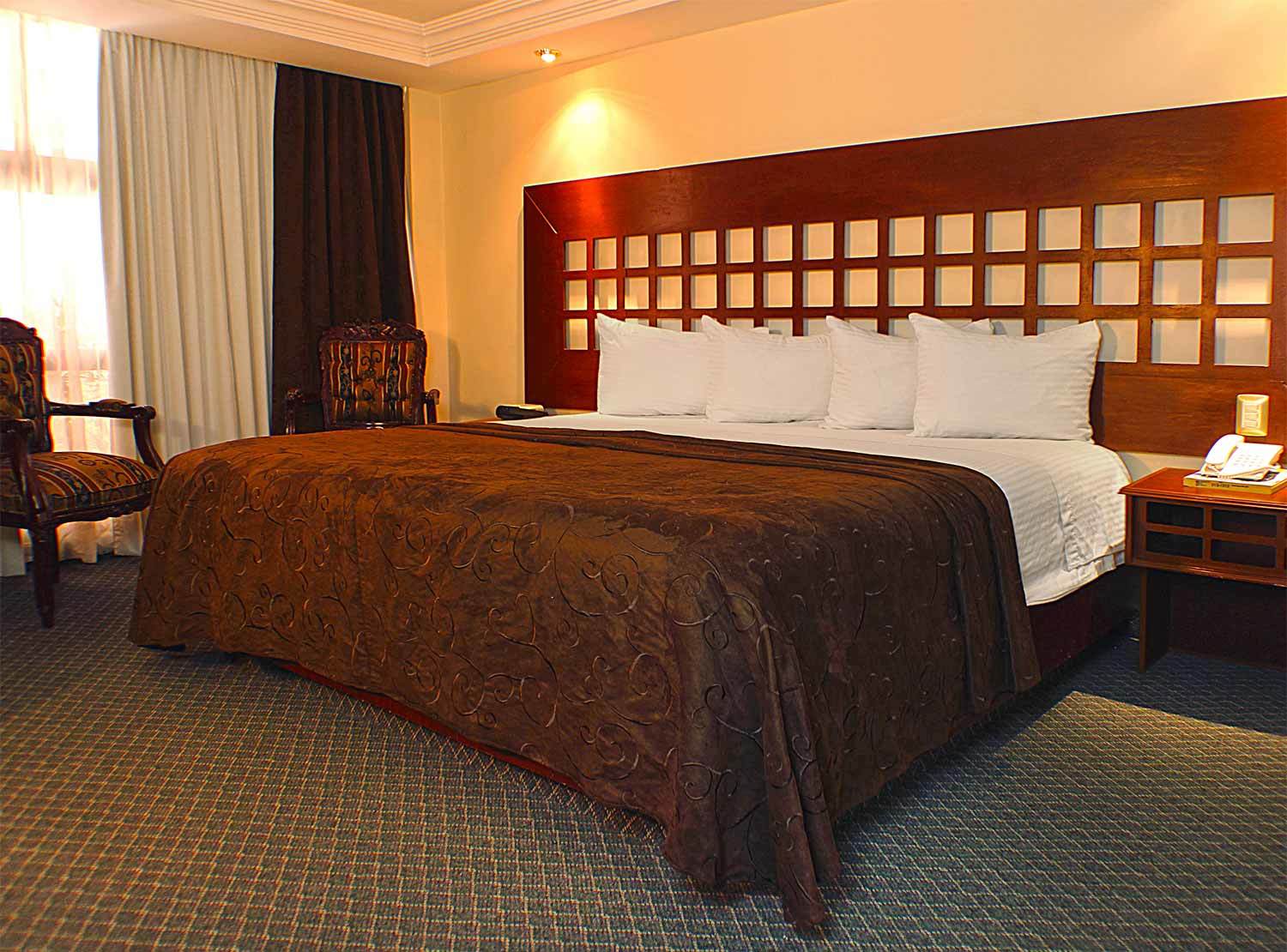 Best Western Toluca Exterior photo